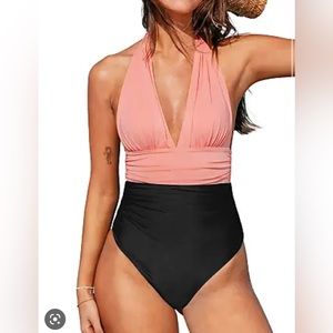 NWT Cupshe Deep-V Halter One Piece